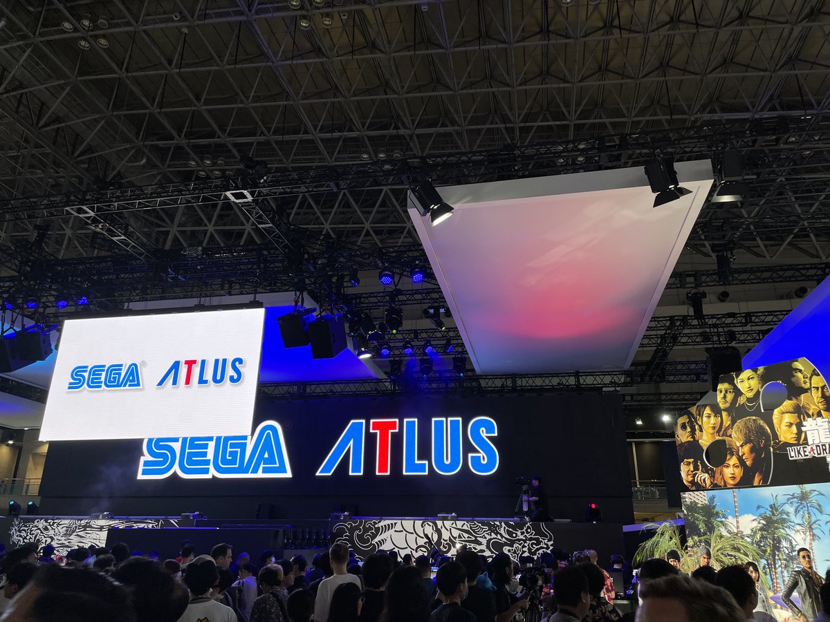 Atlus_jp tweet picture