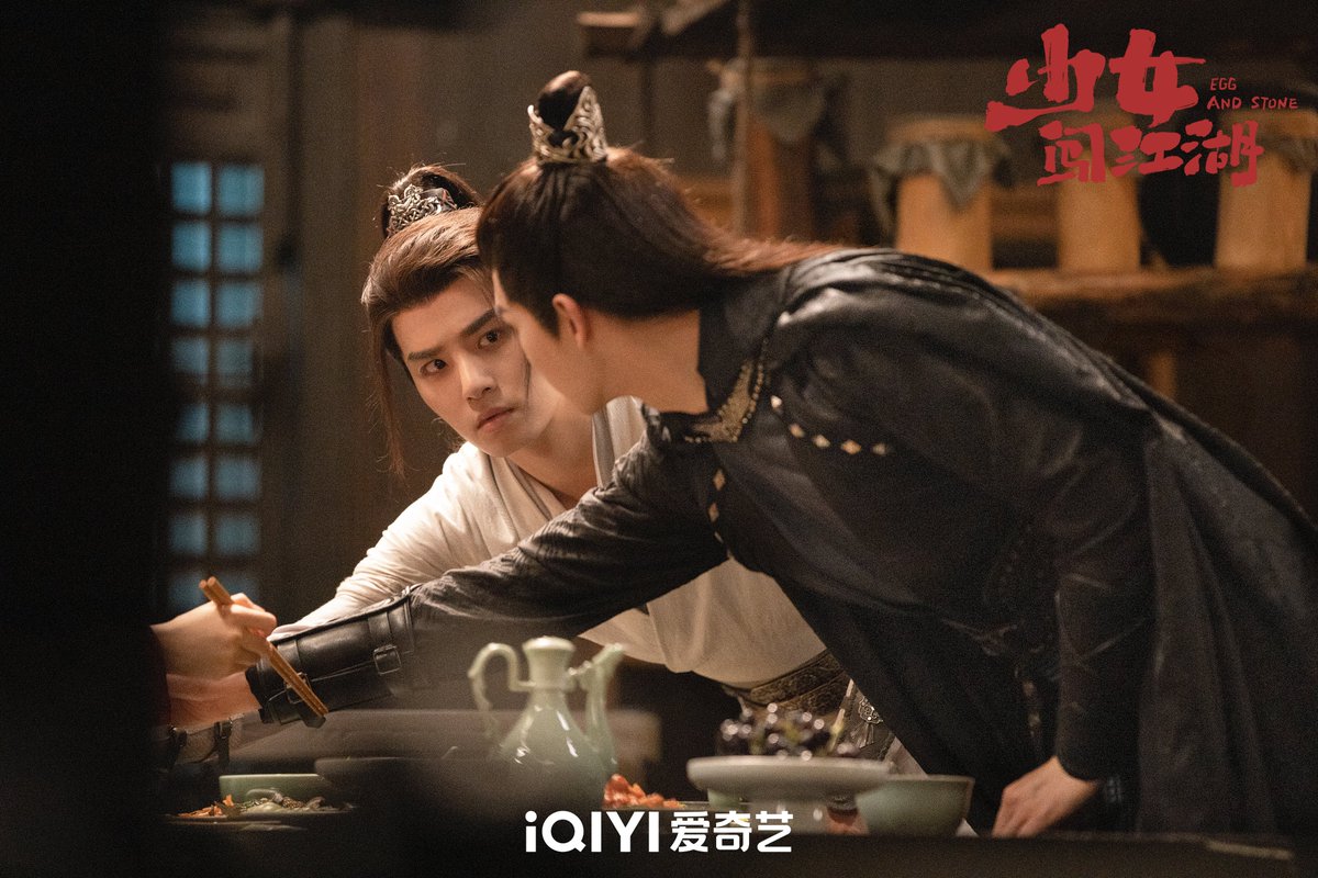 Angela_Tiwi's tweet photo. @rileyxking 2023 Caesar Wu Xize as Jiang Buting, Riley Wang Yilun @rileyxking as Mu Binghe 慕冰河 , Zhang Chuhan - Egg and Stone 少女闯江湖 drama #RileyWang #WangYiLun #EggandStone #王以纶 https://t.co/hHgJkFL9fH