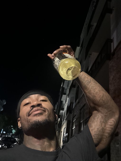 Watch Dwayne mckell's leaked NSFW photo on TwXstars