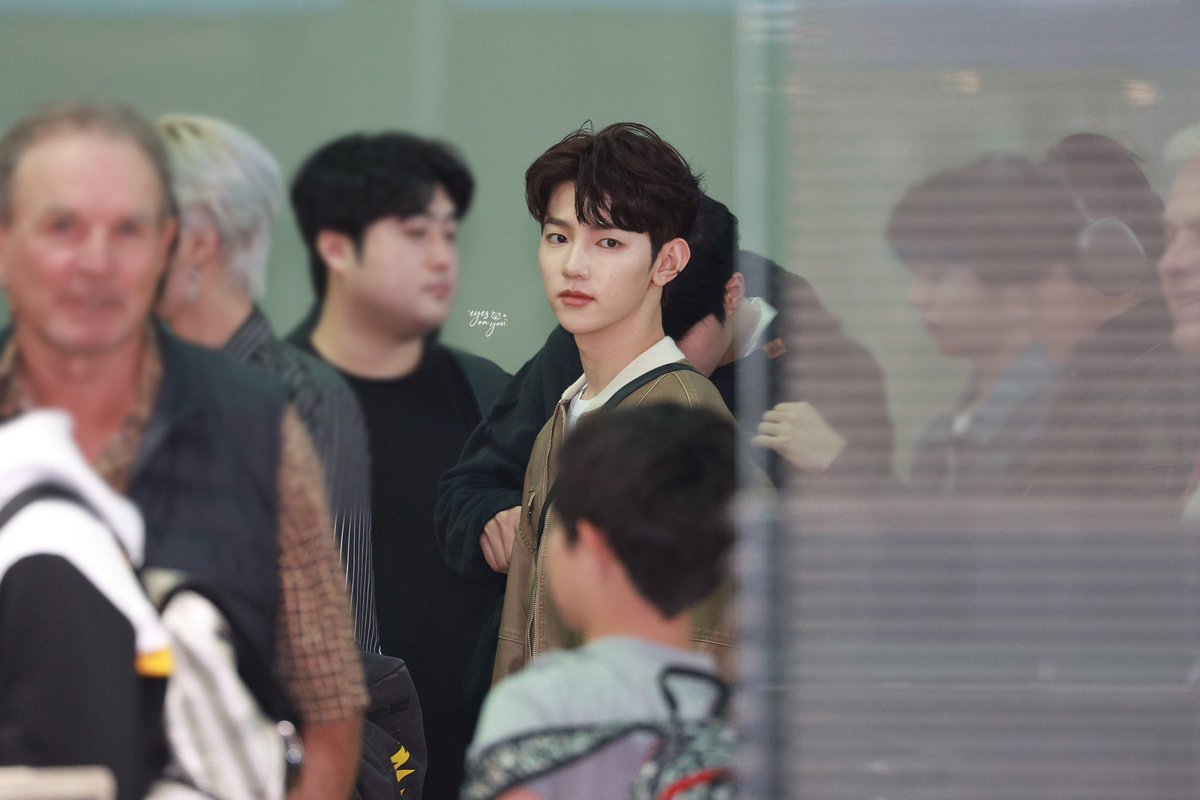 있잖아 사랑이면 단번에 알 수가 있대♡ 
 ㄴ 그냥 홈마가 포커스 맞춘 거 아님?