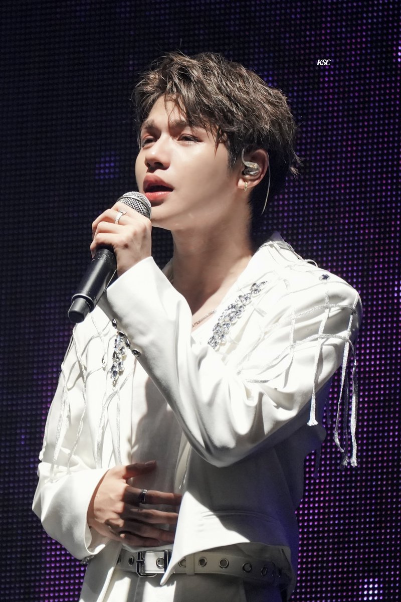 230909 HORI7ON CONCERT

아기천사👼

#HORI7ON #호라이즌 #KIM #킴 #HORI7ON_KIM