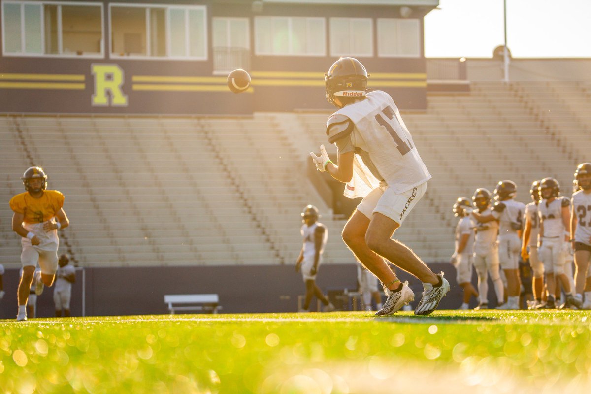 sunsets on fauver @UofRFootball … #sportphotography #football #climb