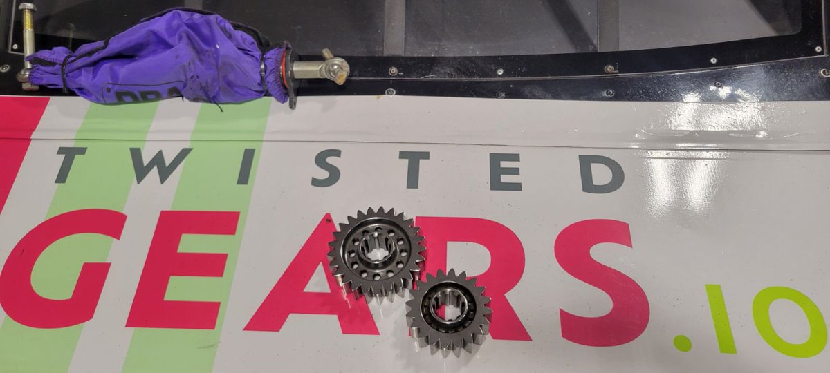 myTwistedGears's tweet photo. 🗓️ This Saturday Twisted Gears gets the honor of watching @TrentBarnes_1 race at @MartinsvilleSwy!

🏆 This is going to be an awesome time to see all the amazing teams that have supported through @CardanoRaceTeam.

👀 Don’t miss it!
#CardanoCommunity #GearingUp @bone_pool https://t.co/syPhEw70st