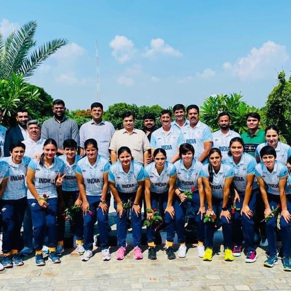 RajHandballAsso's tweet photo. Indian women's handball team leaves for 19th Asian Games Hangzhou, China 🇨🇳 All the very best team India 🇮🇳🤾‍♂️ Congratulations to Rajasthan Handball 🤾‍♀️ family Manisha Rathore appointed as Coach Of Indian Team and Pooja Kanwar got selected as a player to represent Indian Team🇮🇳🤾‍♀️🏅 https://t.co/H809XOVLI7