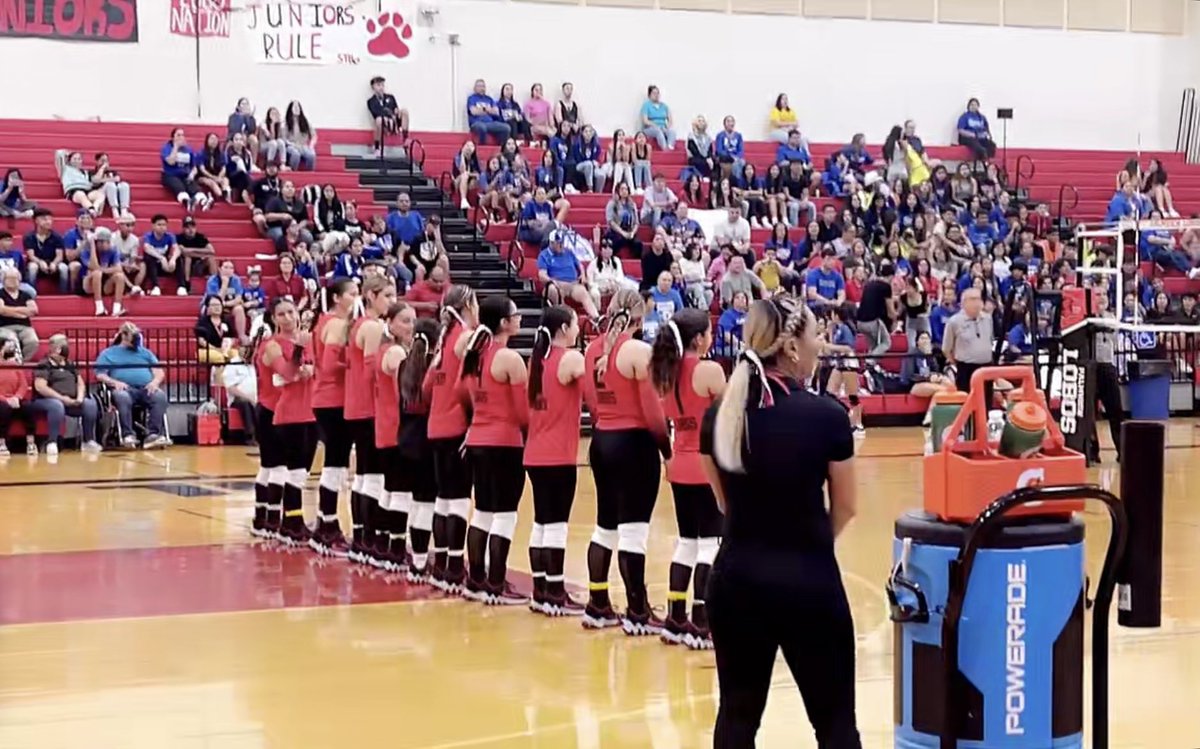 LadyLobosVolleyball❤️&🏐🙏🏼🐺🙌🏻 tweet media