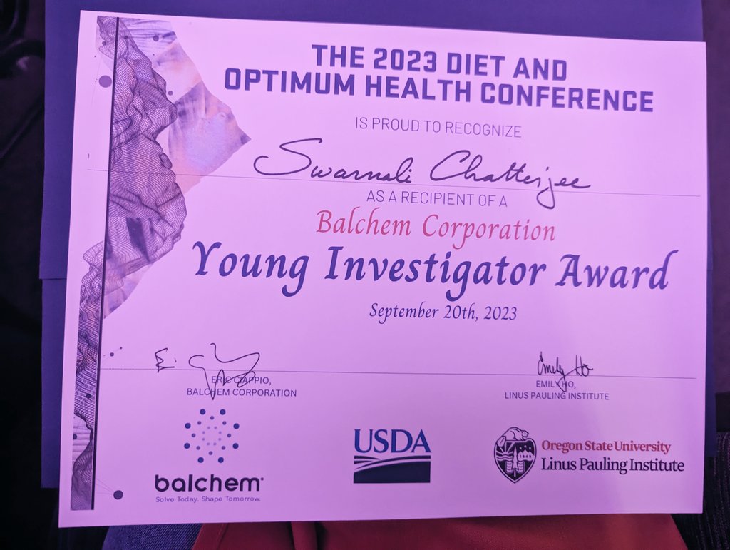 ciesla_lukasz's tweet photo. Woohoo! Congrats @dee_biome for winning the Balchem Corp Young investigator Award! @Ciesla_Lab is proud of you! 
@UaDeptBSC @UAGradSchool @UofAlabama https://t.co/NCJffhCkBv