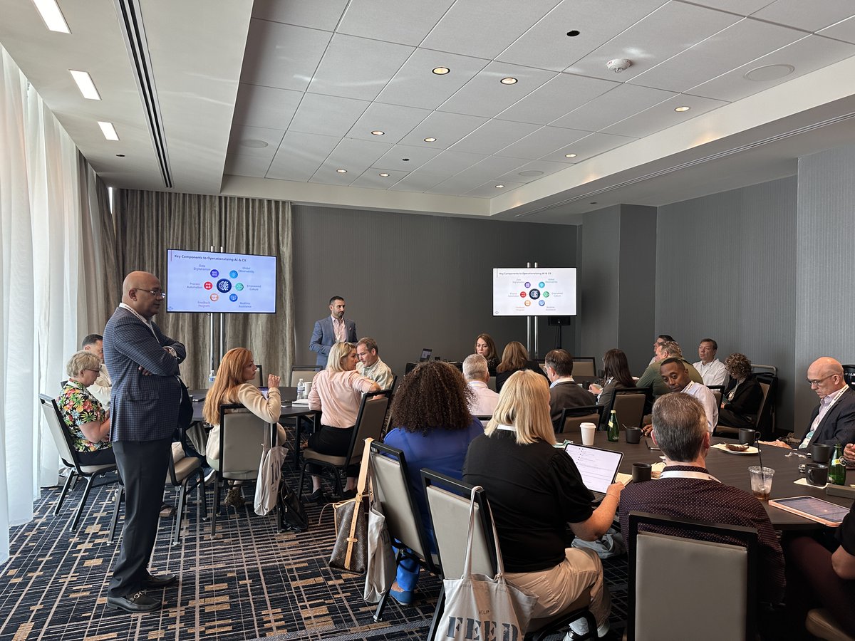 blackbox_ns's tweet photo. Our CX extraordinaire, Zach Jones is set to lead a high-level strategy session at the Execs In The Know Customer Response Summit event in Nashville, TN. Sanjeev Verma, President &amp; CEO of Black Box, and Jonathan Buckle, VP - Enterprise Sales Americas will be joining him. #CRS https://t.co/fSsgrG2Pvt