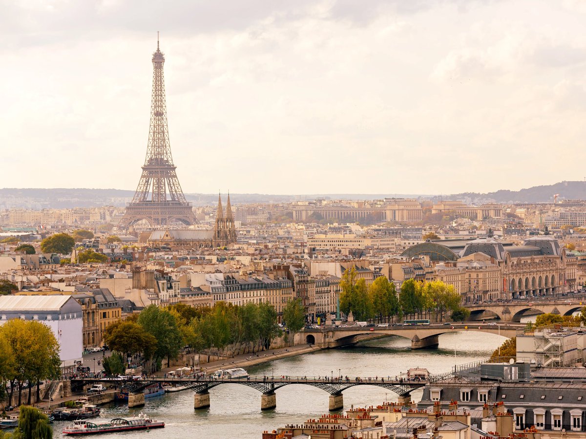 Excited to be heading #Paris along with the @BAUSurology delegation to attend the Uro-oncology course! Looking forward to meeting colleagues from near and far as well as taking part in discussions on #Robotics and #UrologicalCancers  #UDOU #Urology