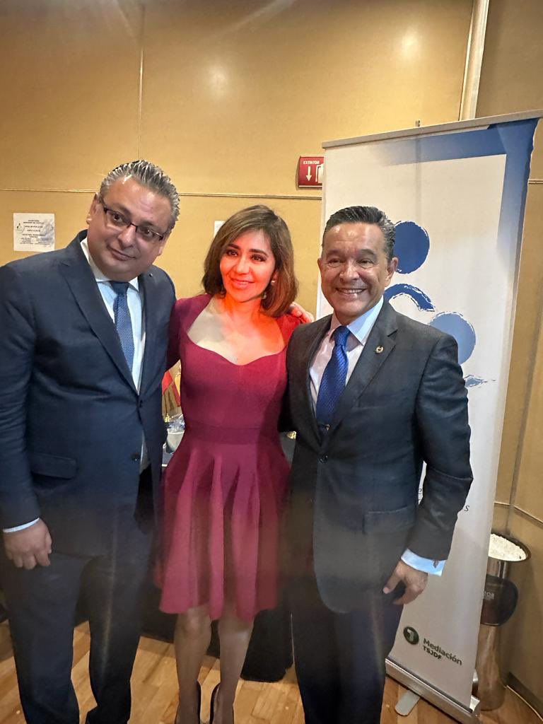 Inauguramos  el XXIII Congreso Nacional de Mediación, un proyecto que desarrollamos en colaboración con el <a href="/colegionotarios/">Colegio de Notarios CDMX</a> con el propósito de seguir fortaleciendo la formación profesional  jurídica de sus integrantes. 💪👏