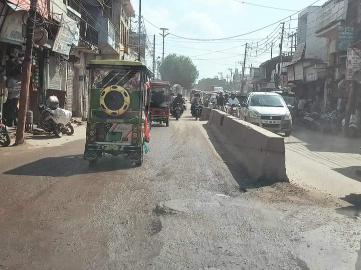 कत्ले आम से सब्जी मंडी लाल तालाब से होते हुए स्याना अड्डे बुलंदशहर का झूलेदार सफर का आनंद लिए
आभार नगर पालिका बुलंदशहर
नोट बुजुर्ग और महिलाओं को सफर पर जाने के लिए डाक्टरी सलाह अनिवार्य
<a href="/MpDrBholaSingh/">Dr. Bhola Singh MP</a> <a href="/DrAntulTeotia/">Dr. Antul Teotia</a> <a href="/myogiadityanath/">Yogi Adityanath</a> <a href="/PMOIndia/">PMO India</a> <a href="/HMOIndia/">गृहमंत्री कार्यालय, HMO India</a>