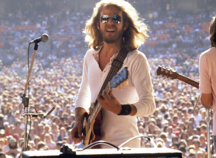 September 21, 1947 – Don Felder, guitarist and singer of the Eagles, is born.

#donfelder #Eagles #theeagles #guitar #rock