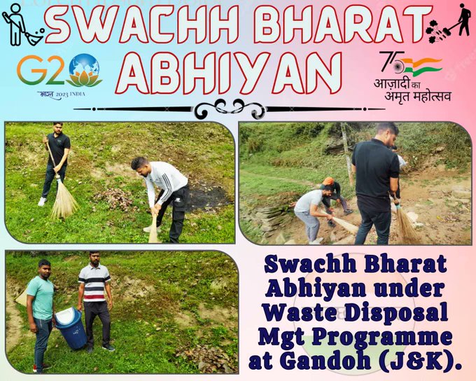 #SwachhBharatAbhiyan under Waste Disposal Mgt Programme at Gandoh (J&K). #IndianArmyPeoplesArmy #AmritMahotsav #ShiningJK #NashaMuktjk #Amarnathyatra #KashmirkaDushmamPak #BadaltaJk #CleanIndiaGreenIndia #CleanIndia2
@adgpi
@OfficeOfLGJandK
📷