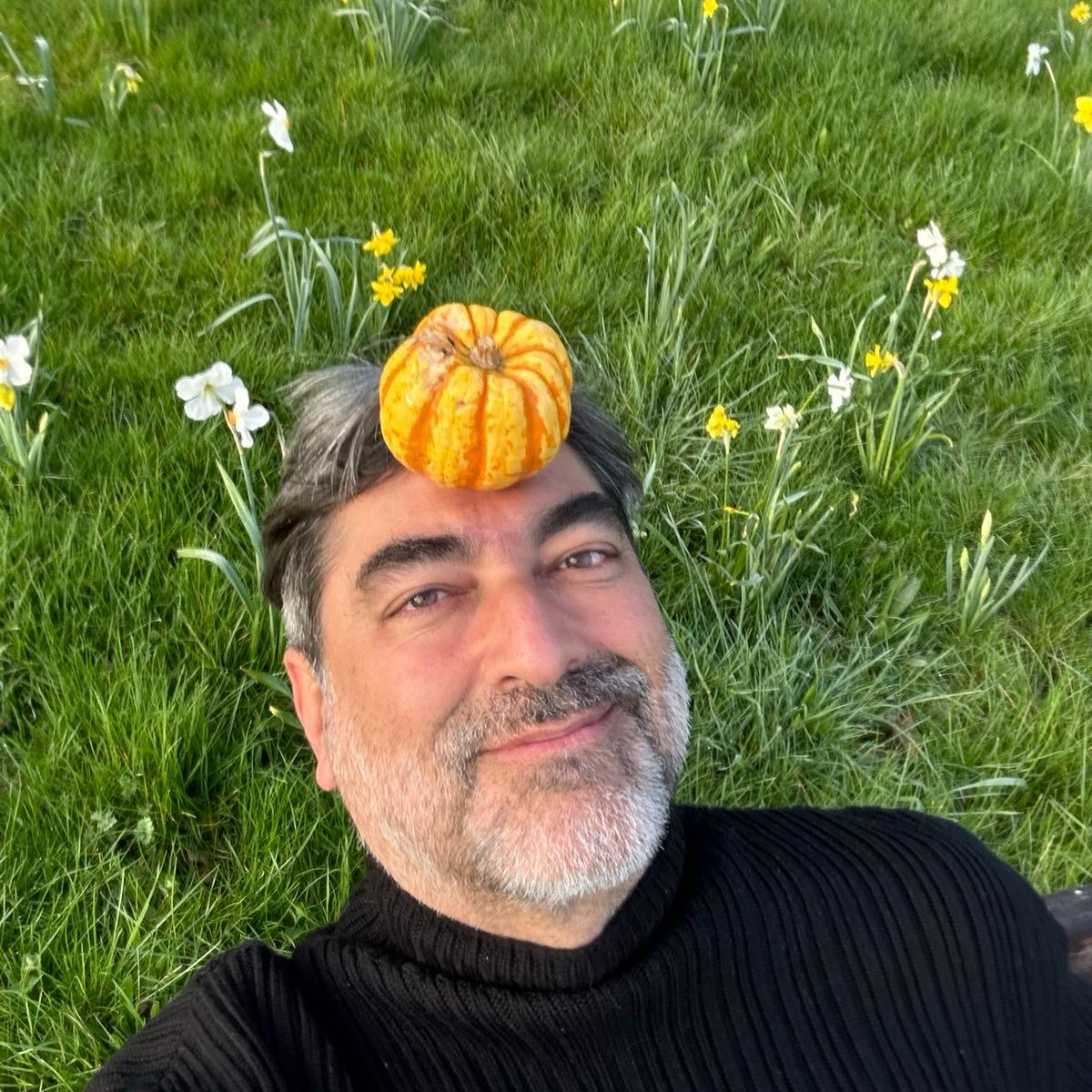 fabriciomarss's tweet image. Quem será a nova revelação do Brasil?
#DJZeca
#DJLima