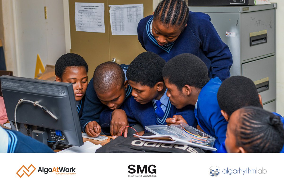 #AlgoAtWorkRoboticsAcademy is sparking a tech revolution at Khombindlela High School! 🚀 

With our hands-on @arduino introduction, we're laying the foundation for 70 eager students who are also a part of @REGENT_BSchool's LevelUP program.

As #4IR and essential skills unite,