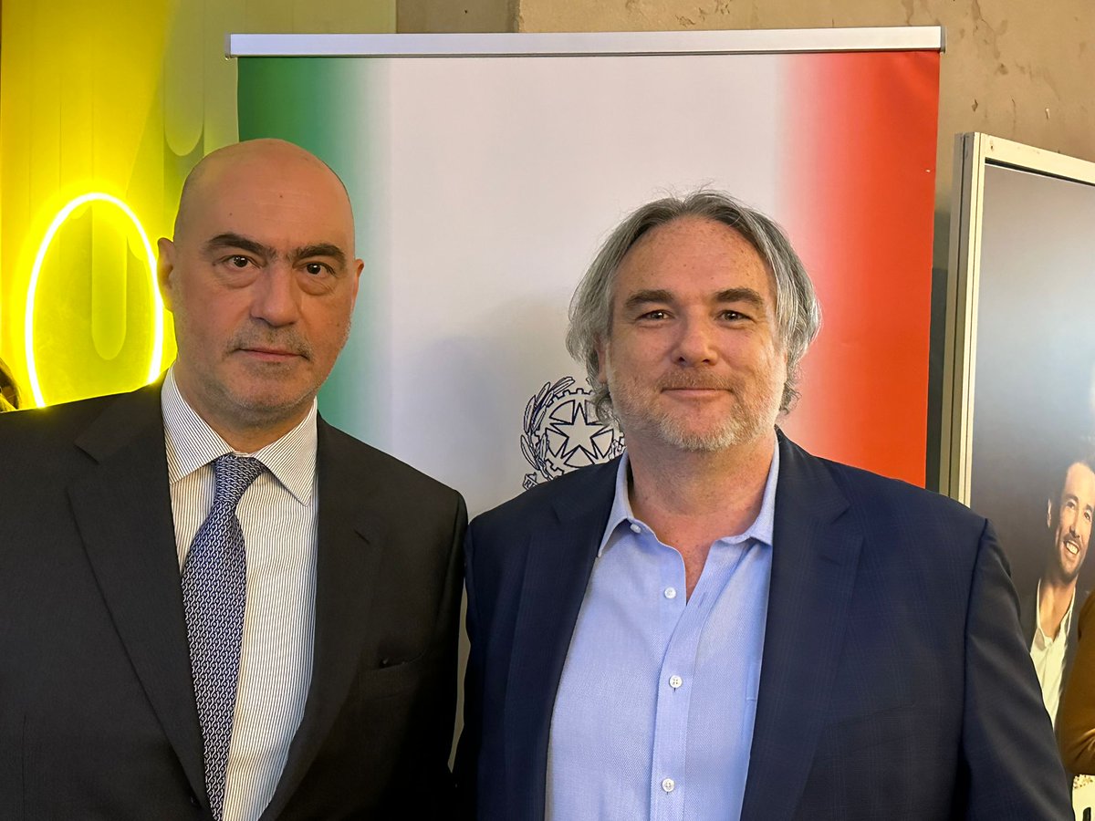 Italy in Australia tweet media