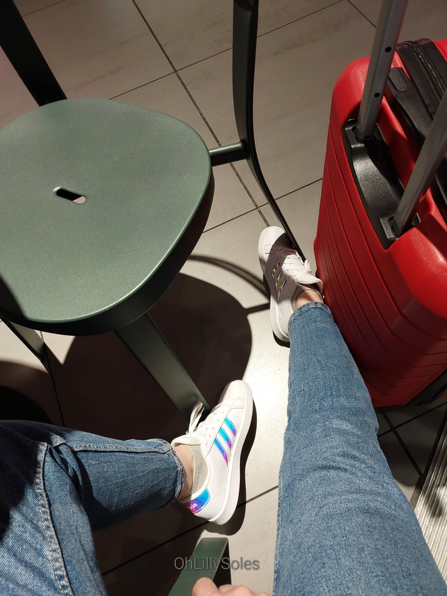 ohLillySoles's tweet photo. Birthday gril! Is going on a trip 🤭 https://t.co/QTSyGvVm9k