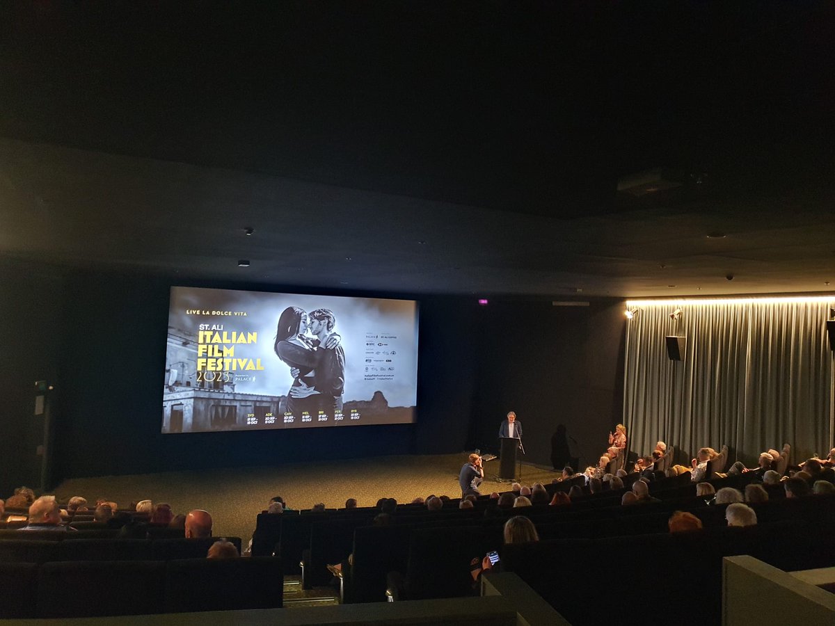 Italy in Australia tweet media