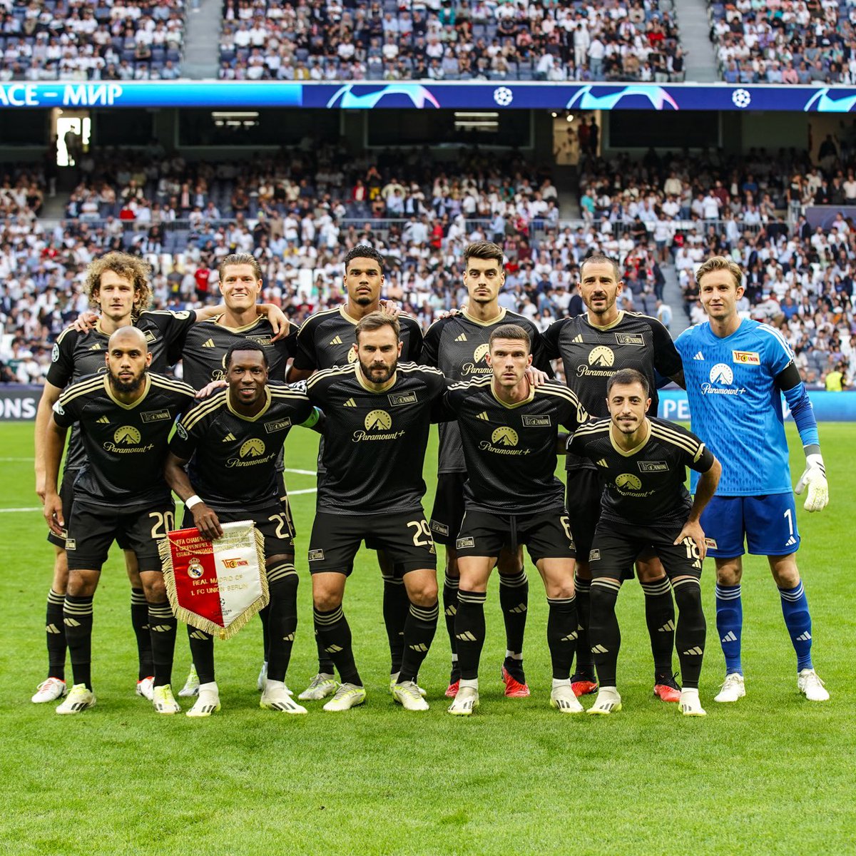 Stolz auf diese Band. 👏❤️