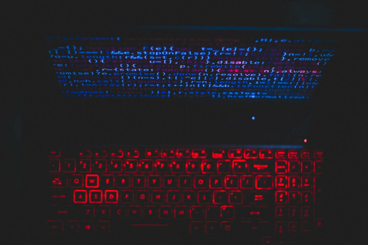 AI security firm HiddenLayer secures $50m in Series A raise 
#fintech #finance #technology #investing

buff.ly/3Zrizk2

<a href="/SpirosMargaris/">Spiros Margaris</a> <a href="/JimMarous/">Jim Marous 💯</a> <a href="/psb_dc/">Theodora (Theo) Lau - 劉䂀曼 🌻</a> <a href="/Mandalore_Minh/">Mandalore Partners</a> <a href="/Minh_Q_Tran/">Minh Q. Tran</a>