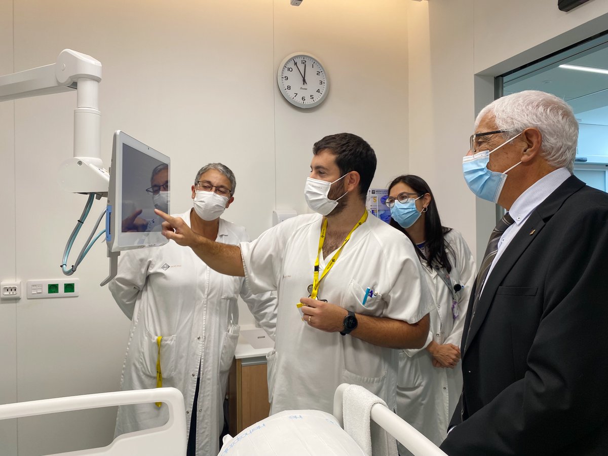 🆕 #SantPau posa en marxa una nova àrea de la Unitat de Semicrítics.

El conseller de <a href="/salutcat/">Salut</a>, <a href="/manelbalcells/">Manel Balcells</a>, ha visitat les noves instal·lacions de la mà de la direcció de l’Hospital de #SantPau i dels responsables de Semicrítics. #OrgullSantPau

🗞️ tuit.cat/cnq0Q