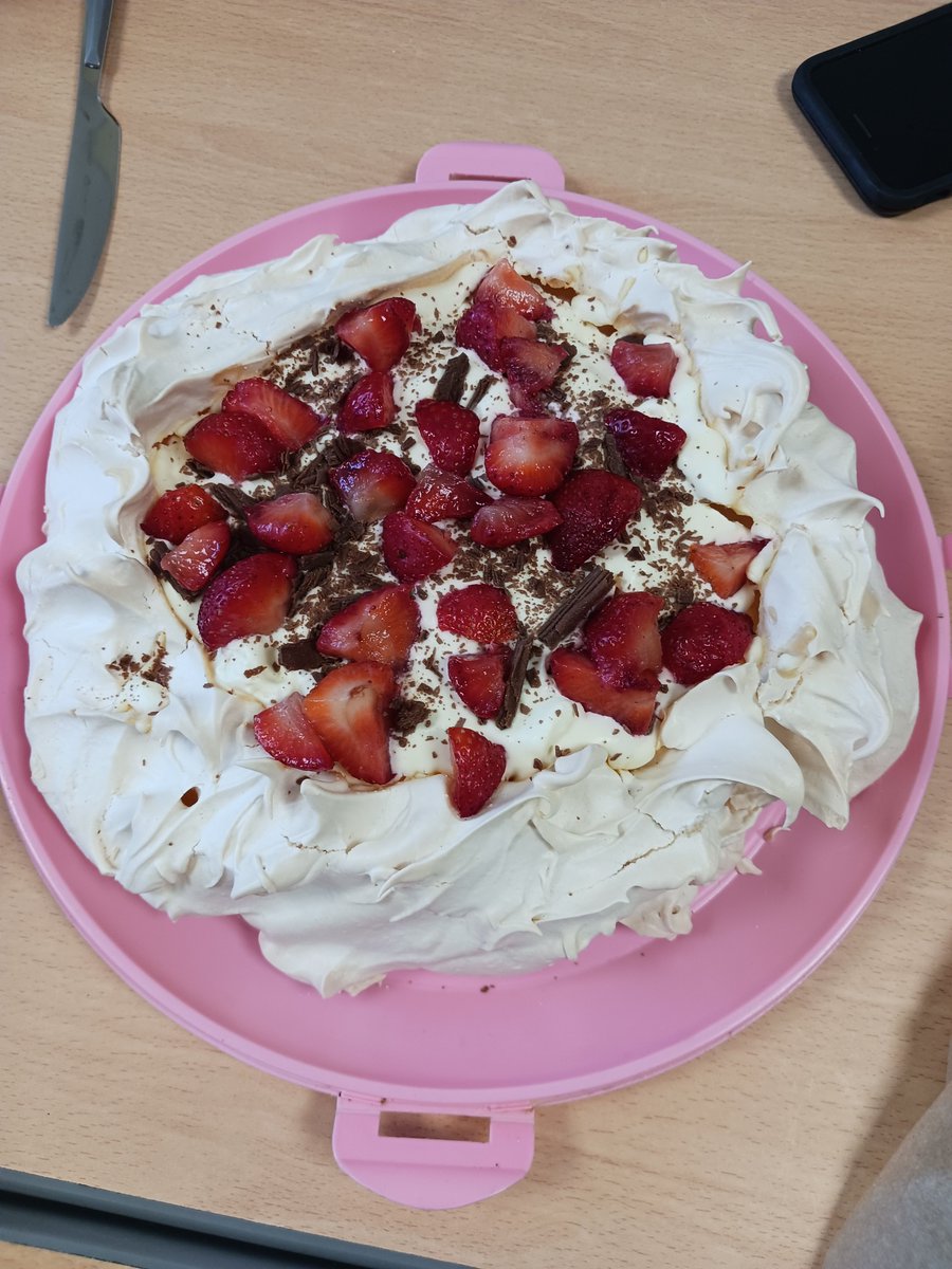 #togetherforhospice #bewleyscoffeemorning @stfrancishospice #Danucss <a href="/ETBIreland/">ETBI</a> #hospice
Great day in school today with lots of home-bakes goodies and good will for the great work done in St Francis Hospice in #blanchardstown