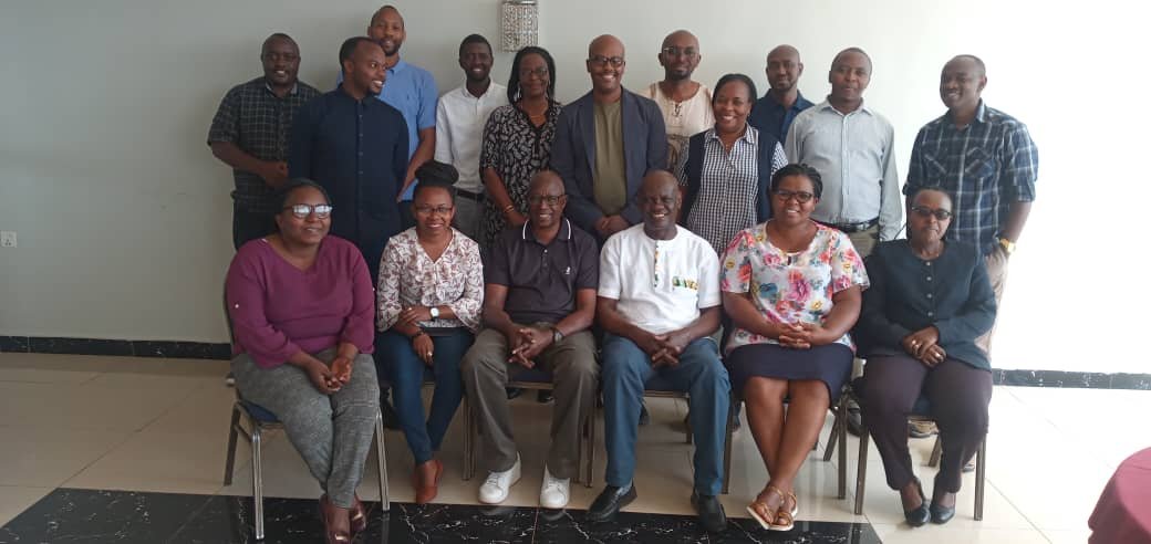 Ciheb Global (@ciheb_umb) on Twitter photo #DidYouKnow <a href="/CihebRwanda/">Ciheb Rwanda</a> took place in the One Health Multi-Sectoral Coordination Mechanism? This was an opportunity for stakeholders to contribute to managing public health challenges with partners, including emerging and re-emerging pandemics. Read more: buff.ly/3t22xRt #DidYouKnow <a href="/CihebRwanda/">Ciheb Rwanda</a> took place in the One Health Multi-Sectoral Coordination Mechanism? This was an opportunity for stakeholders to contribute to managing public health challenges with partners, including emerging and re-emerging pandemics. Read more: buff.ly/3t22xRt