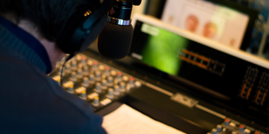 lesleywriter's tweet image. It’s good to have an up-to-date website that features your core subjects prominently and, ideally, has either video or audio material of you so producers can see how you come over and get an idea of what you’re expert in.
insidenews.co.uk/its-not-just-a…   

#gettingpublished #printmedia