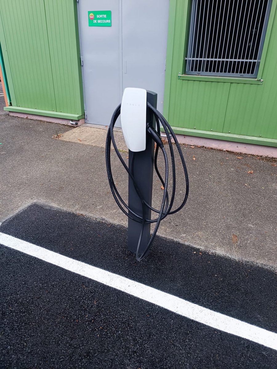 Felix Hamer • electricfelix tweet media