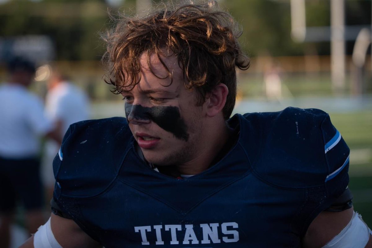 cross4ISU's tweet photo. Happy 18th birthday @CrossKamdyn https://t.co/3uPkrRdQdP