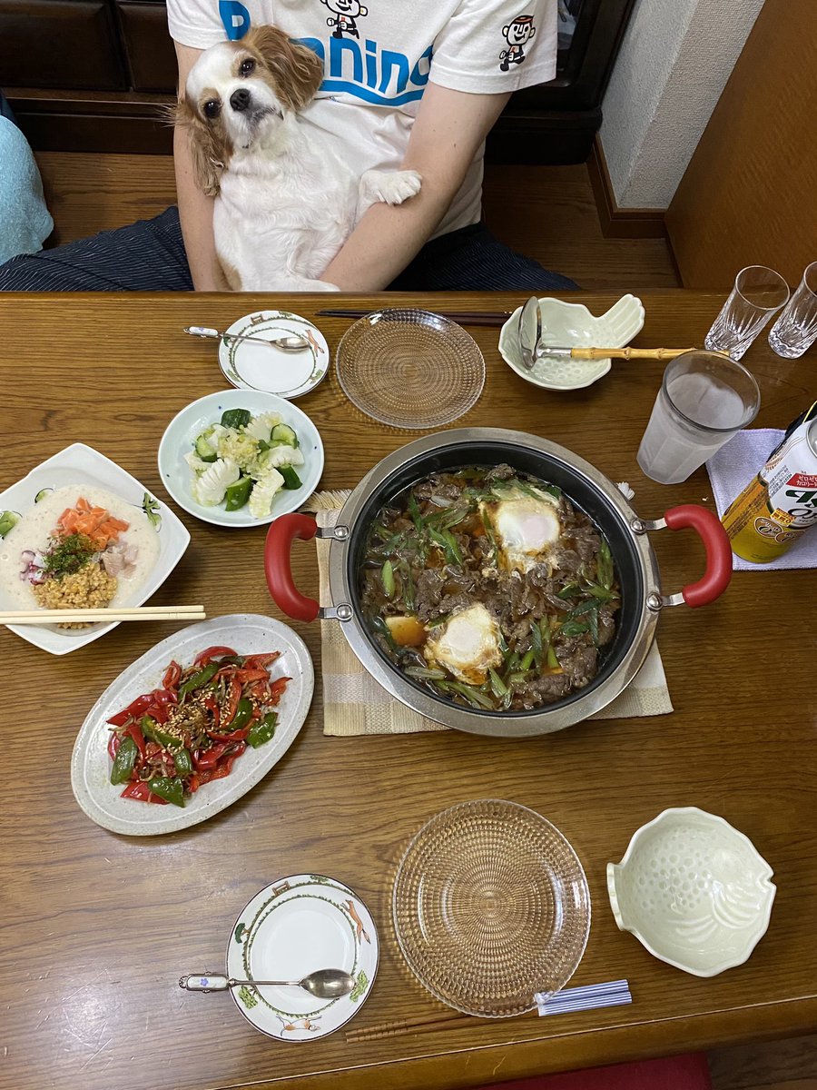 Ichi3103Meg's tweet photo. #晩酌 です🍺
肉豆腐
ミックス納豆山かけ
イカと胡瓜の塩ねぎ和え
じゃこピーマン🫑
#アサヒのoff
スパークリングワイン🍾
#ComtedeFoix #CAVA Brut
ありがとうスペイン王国🇪🇸😊
#猫のいるくらし
#猫好きさんと繋がりたい
#犬のいるくらし
#犬好きさんと繋がりたい
#キャバリア
乾杯🍻! https://t.co/8SCtXpIryF