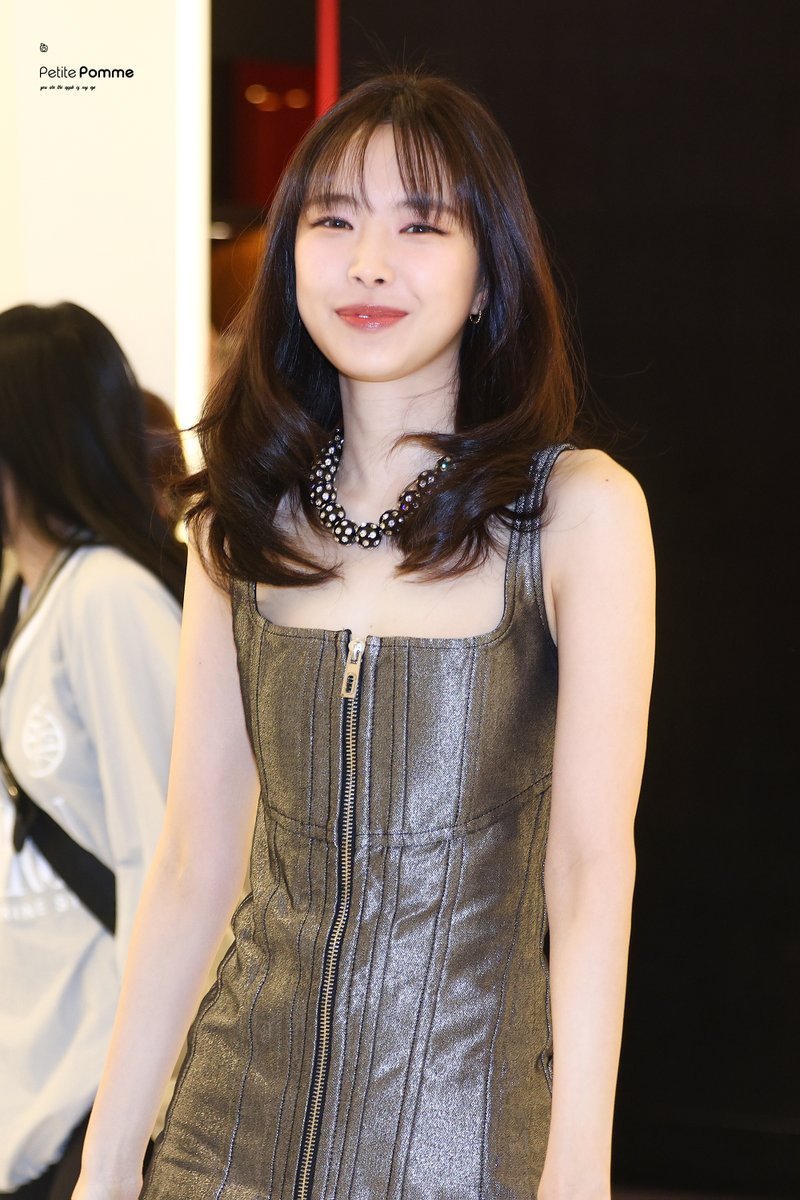 230921 Marc Jacobs 행사 

우리 이쁜이🥰🥰🥰

#손나은 #나은 #naeun #ナウン (<a href="/1994marcellasne/">나은</a>
)