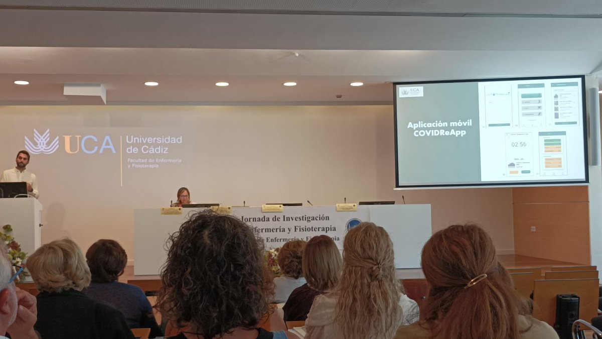 moralmunoz's tweet photo. Nuestro compañero Andrés Salvador presenta el proyecto #COVIDReApp en la III Jornada de Investigación en Enfermería y Fisioterapia @enfisuca. Este proyecto el la parte central de su tesis doctoral y está trabajando duro para obtener datos. @observadolor @IntellSok @HUPMCadiz https://t.co/1CykOyj4NP