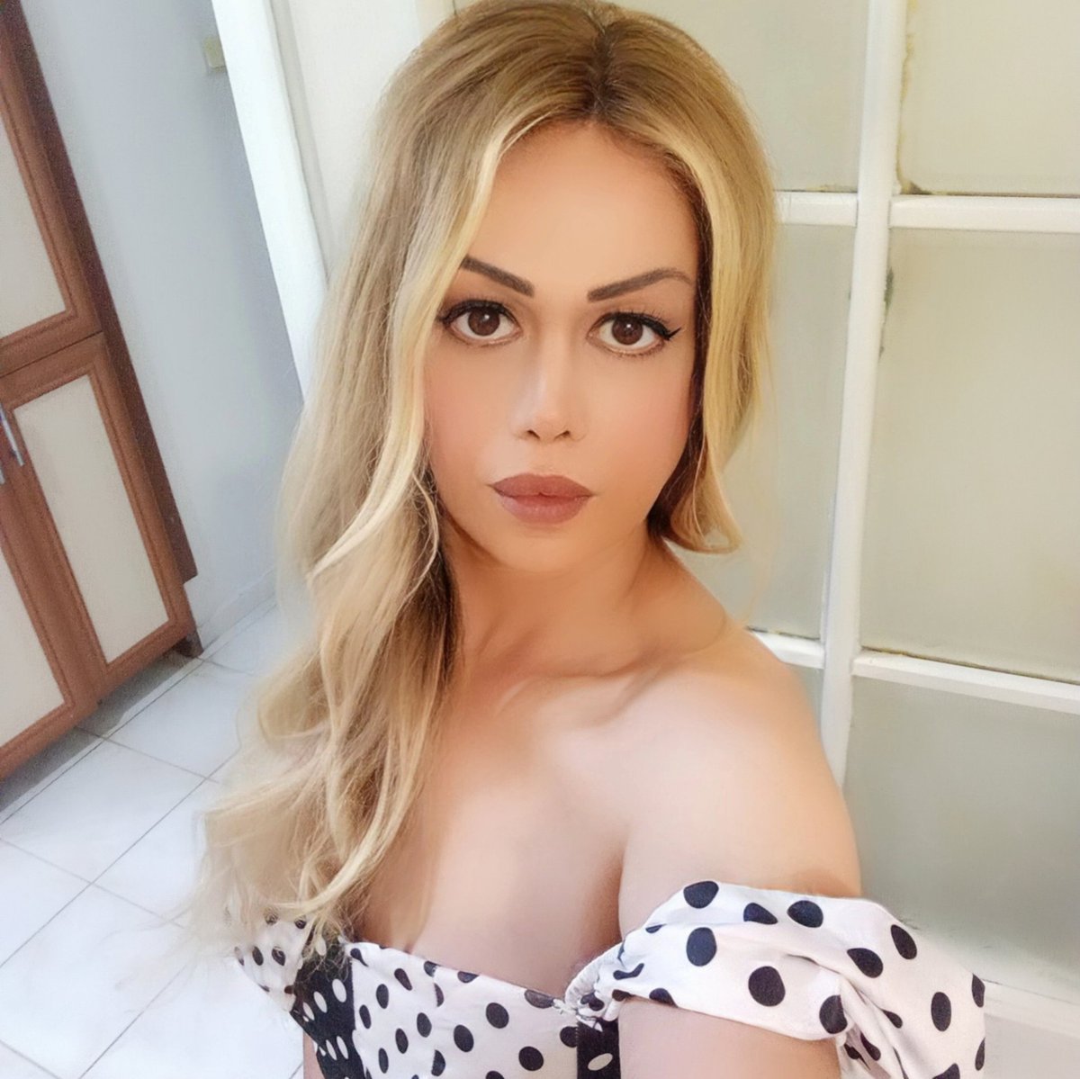 İnsan zor sözler söyleyerek zor #mersin #mersinesc #pozcu bayan şeyleri anladığını sanır🧑‍❤️‍💋‍🧑 Do you wonder what the difference between ignorance and genius is ? A Genius has limits but an ignorant doesn’t have any.