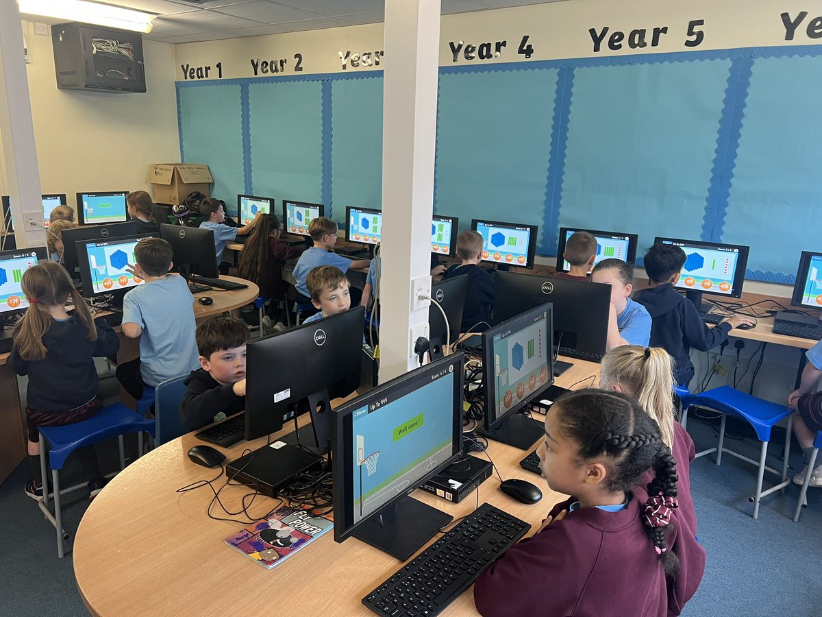 St Charles Catholic Primary Year 3 tweet media