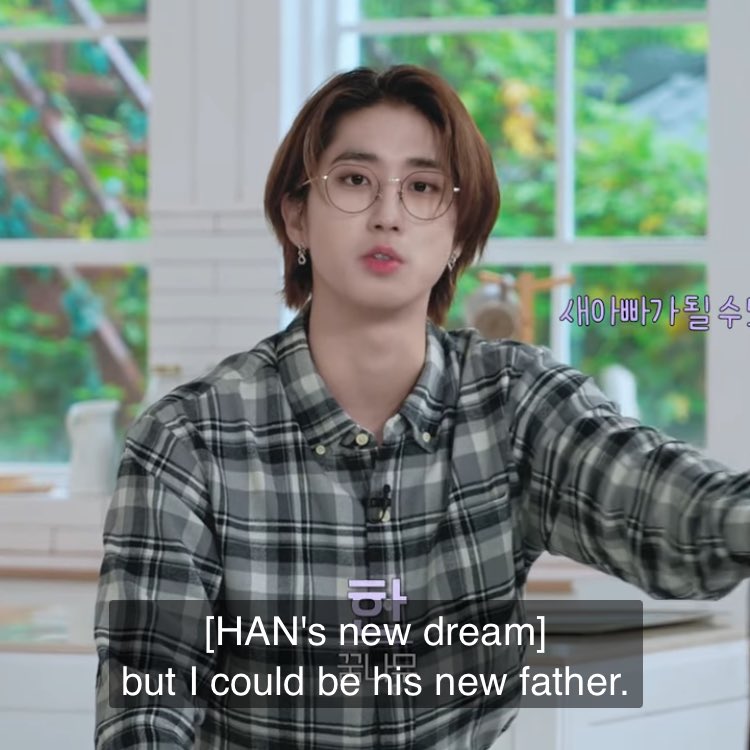 lixthinking's tweet photo. WHY TF QOULD HE SAY THIS OMG?\€~>|€~>€|£ https://t.co/uSnk6DTIF3