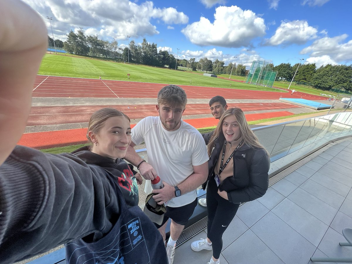 Amberfaith12 tweet media