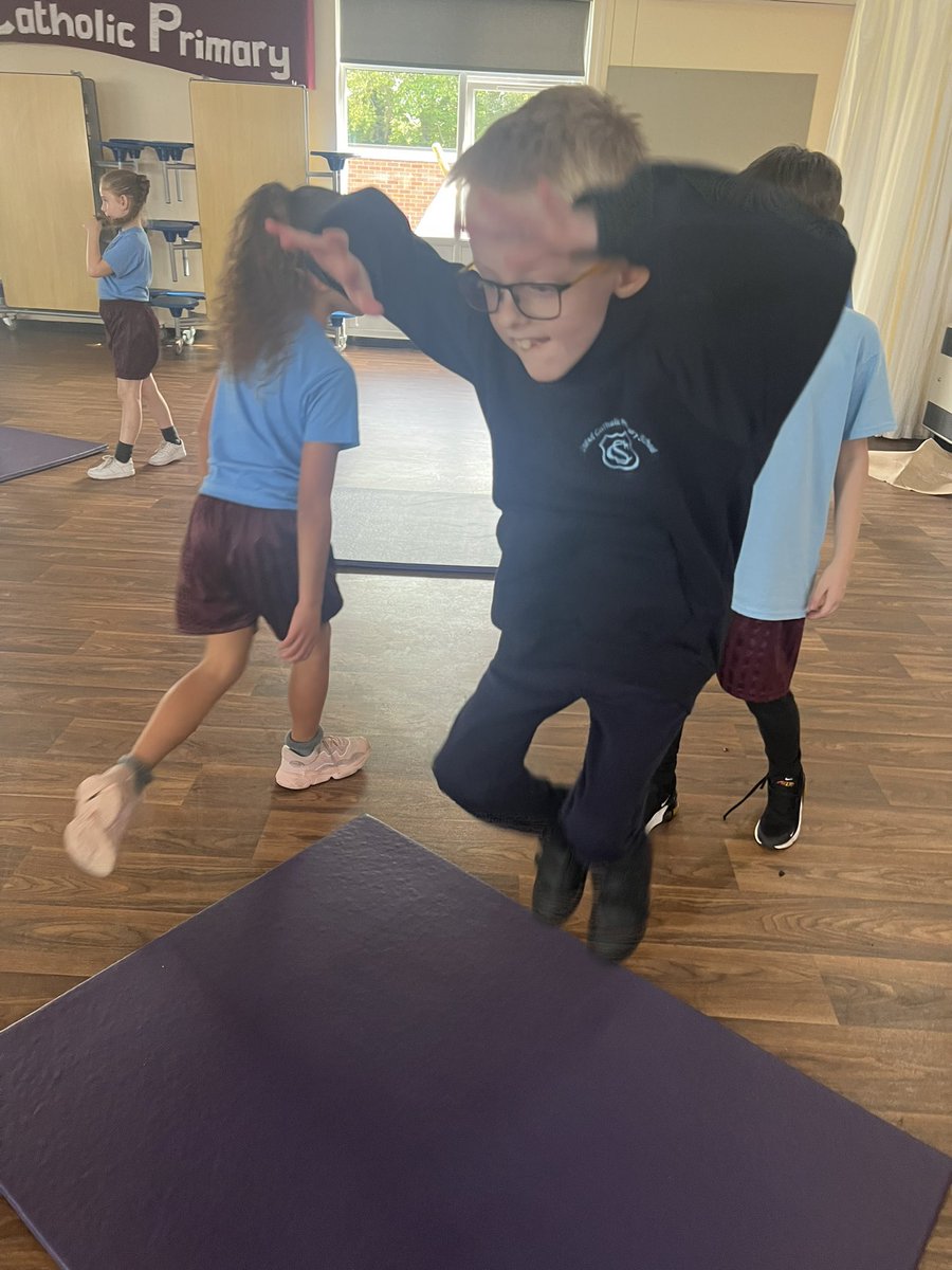 St Charles Catholic Primary Year 3 tweet media