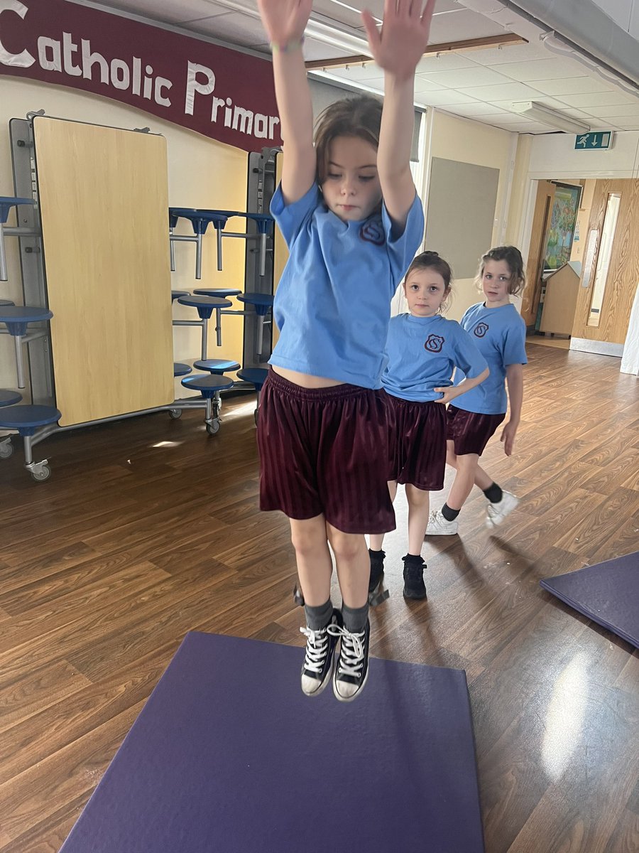 St Charles Catholic Primary Year 3 tweet media