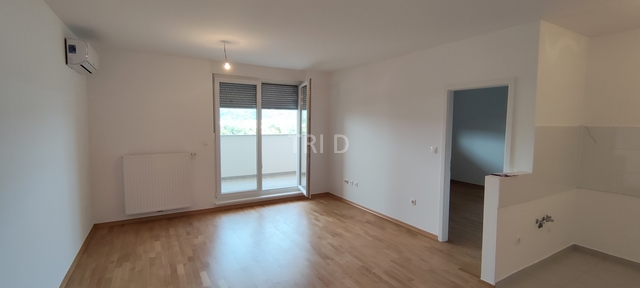 3DCons's tweet photo. Apartment for sale &amp;#8211; Špansko, V.Korajca https://t.co/48tQKIRWOA https://t.co/OsMGTszY1M
