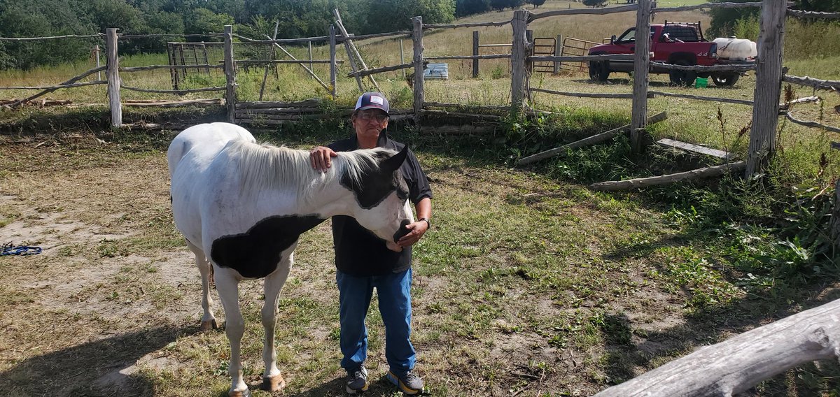 DrMonicaTD's tweet image. Thank you to @mayoclinic_cenr for providing funding to support cultural interventions for mental health, recovery &amp;amp; #SuicidePrevention. So grateful to to Terrie Kitto &amp;amp; her team at Santee Health center for sharing their wisdom &amp;amp; cultural interventions w/ horses.  #NativeWisdom