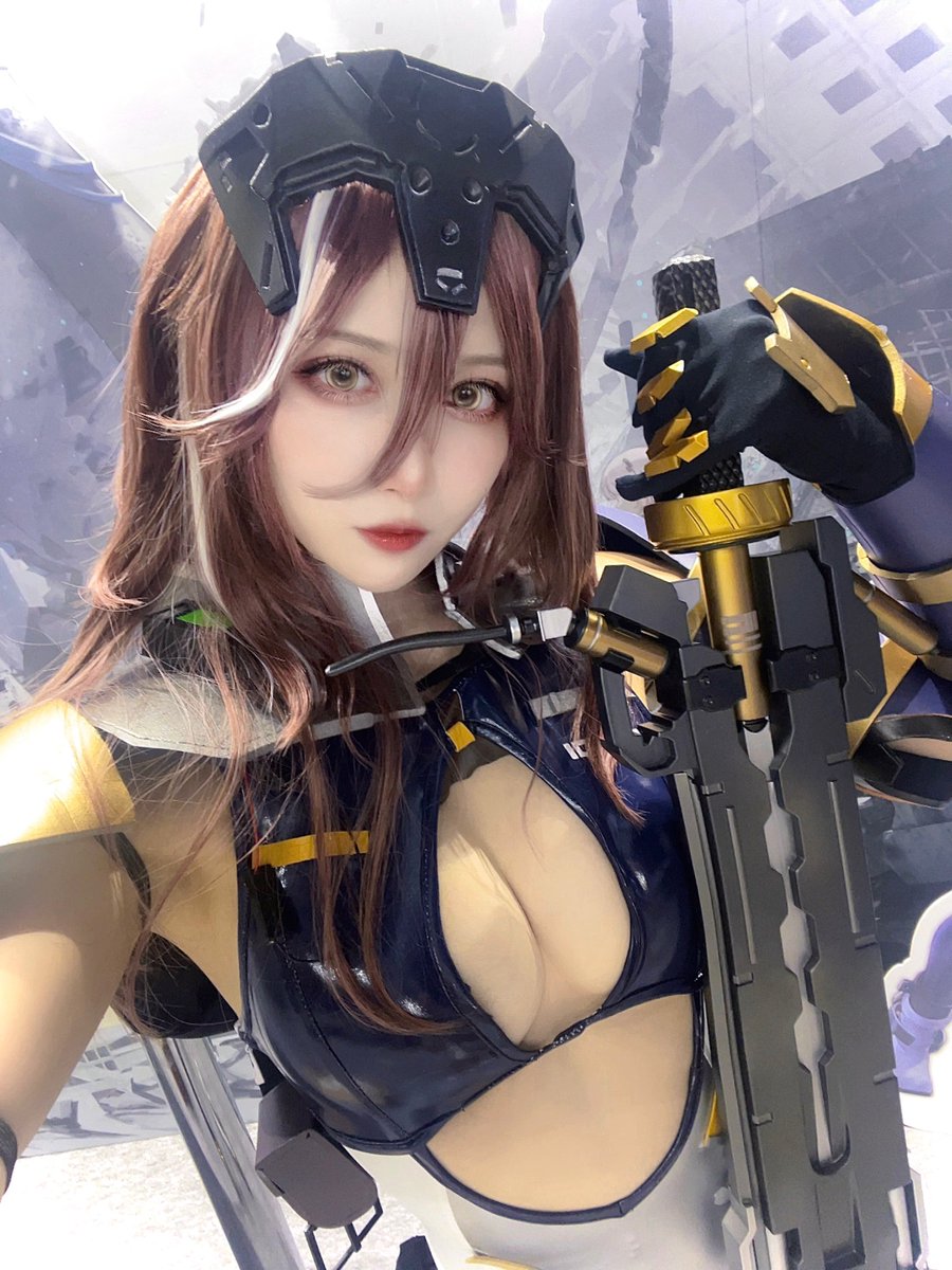 スノウブレイク：禁域降臨
@SnowbreakJP 

新バージョン【夢幻迷途】

晴-蔵鋒

明日もブースでお待ちしております✨️

#スノブレ
#TGS2023 https://t.co/T61IDF46CI