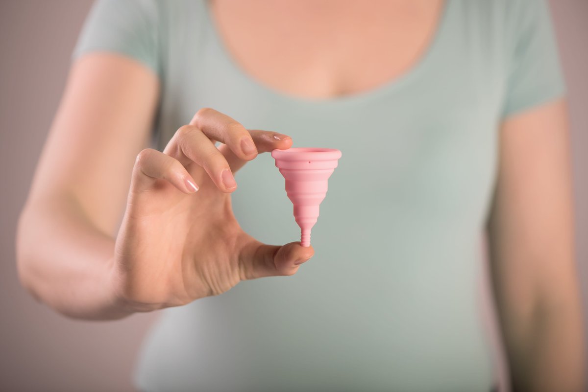 3CatInfo's tweet photo. Les farmàcies distribuiran gratis calces menstruals, copes i compreses de tela el 2024
https://t.co/gfiC5lumR2 https://t.co/H3BOFODMwc