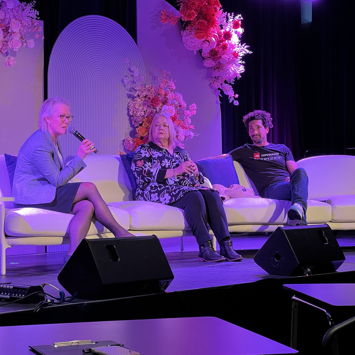 BSBloomfield's tweet photo. Thank you, @gusbalbontin, #MaureenGriffiths and #VickiPeel
for throwing out many different thoughts in Beyond Selfies: Exploring Ethical Tourism. 

@MonashUni #LearnLeadChange https://t.co/GYYUiwQcEz