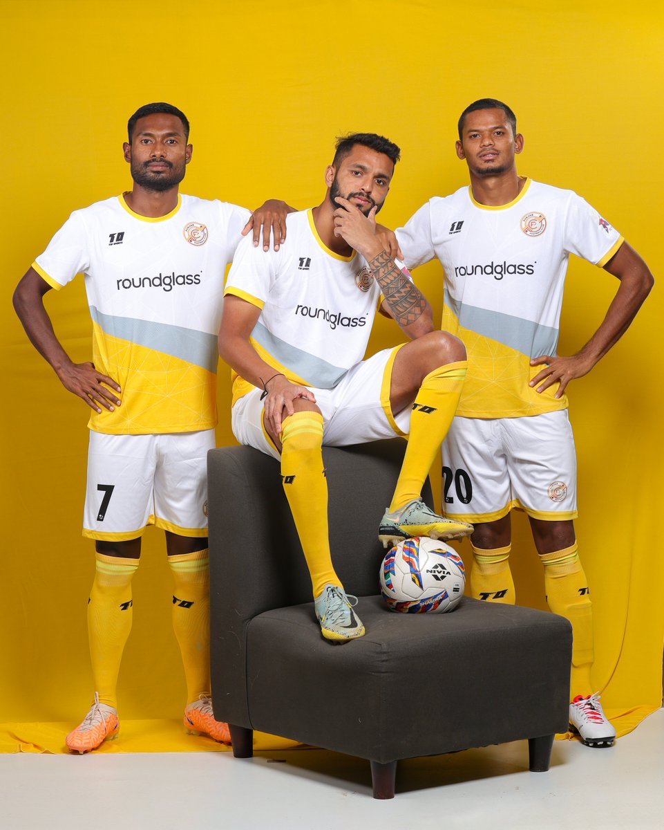 RGPunjabFC's tweet image. We are just in love with our Away Skin ⚪🟡

#PFC #PunjabDaJosh