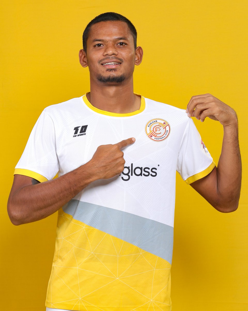 RGPunjabFC's tweet image. We are just in love with our Away Skin ⚪🟡

#PFC #PunjabDaJosh