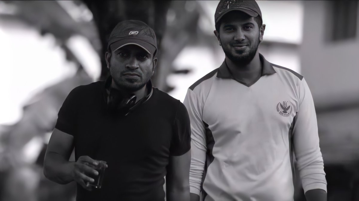 Cineman_21's tweet photo. 6 Years Of Favourite പറവ ! 🕊️🤍
6 Years Of ഇമ്രാനിക്ക &amp; Director Soubin.! 

#DulquerSalmaan | https://t.co/anvYdLzB0u