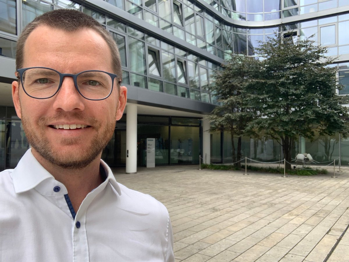 Happy #ZeroEmissionsDay 🌱
Our colleague Stefan from our #sustainability team collaborates with our <a href="/siemens/">Siemens</a> colleagues on projects decarbonizing our office buildings, fleet &amp; production sites. To date, we have reduced our carbon emissions by more than 50% compared to 2014.