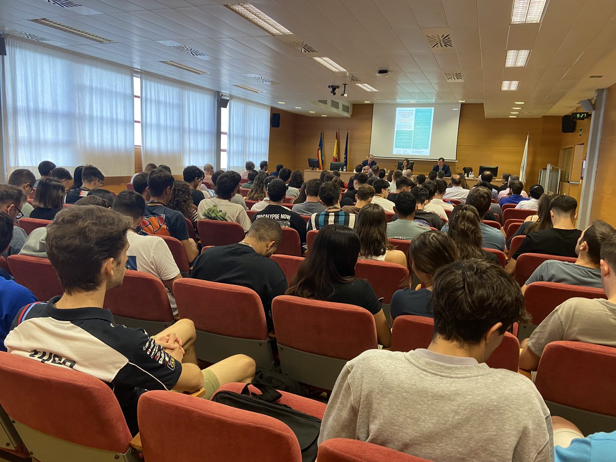 Comienza la jornada sobre transporte de viajeros a la demanda 🚌
