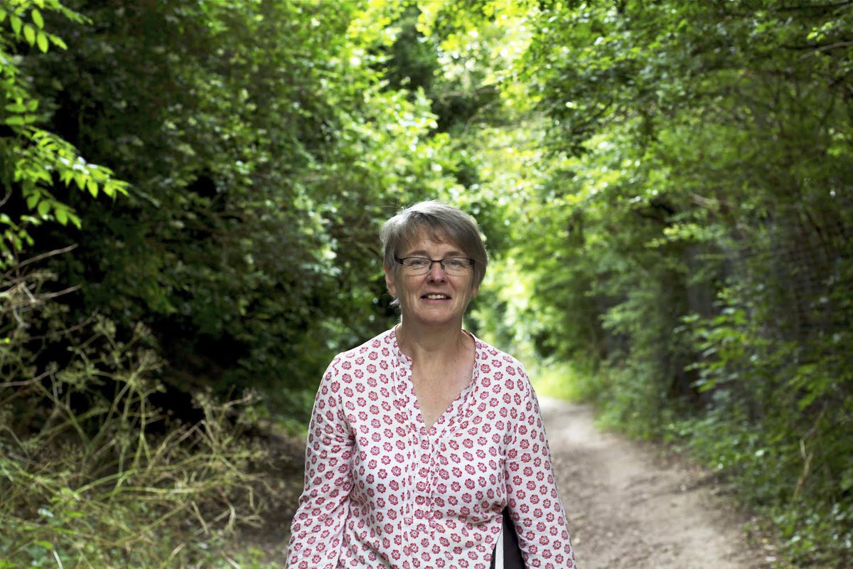The first of our Dark Bites writers is @tweetanniekerr Annie is a working class writer w. poetry published in journals including The Moth, The Rialto, Stand &amp; Finished Creatures &amp; read live on BBC Radio 3 by Juliet Stevenson. Her prose is published in Queer in Brighton. 🌲 🌳 🌲