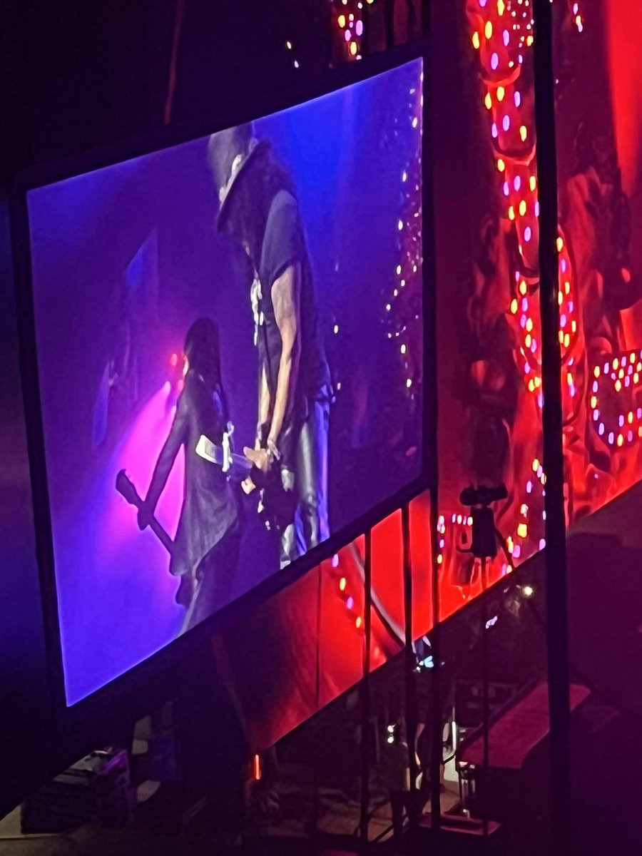 Guns and F Ing Roses!!!!